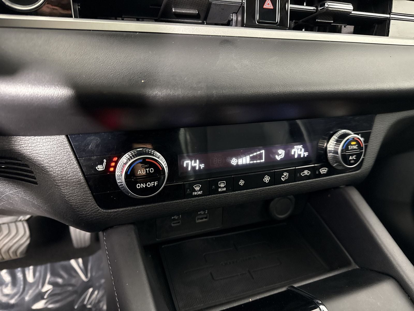 2023 Mitsubishi Outlander SE