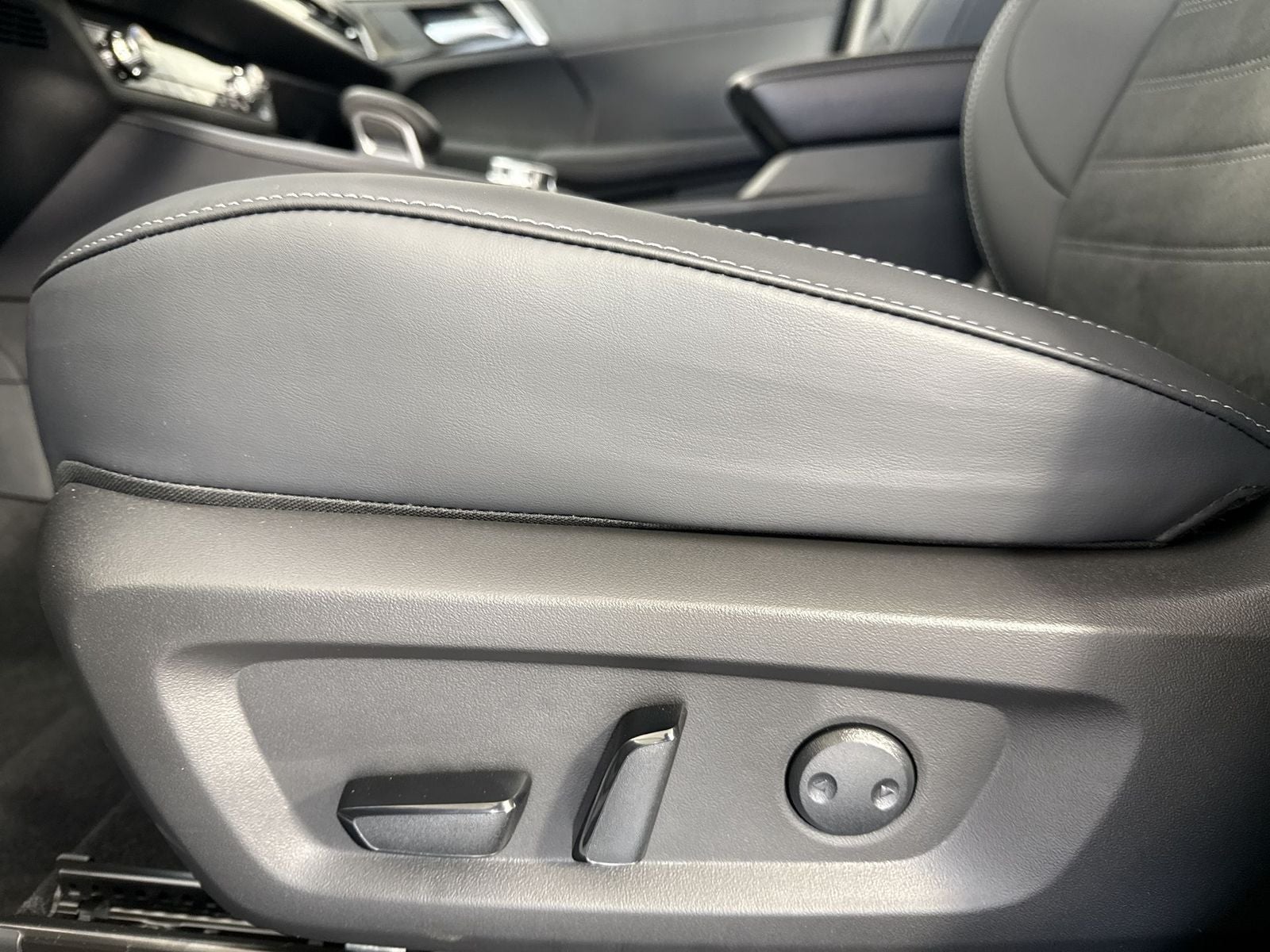 2026 Nissan Rogue Plug-In Hybrid SL