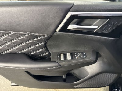 2026 Nissan Rogue Plug-In Hybrid Platinum
