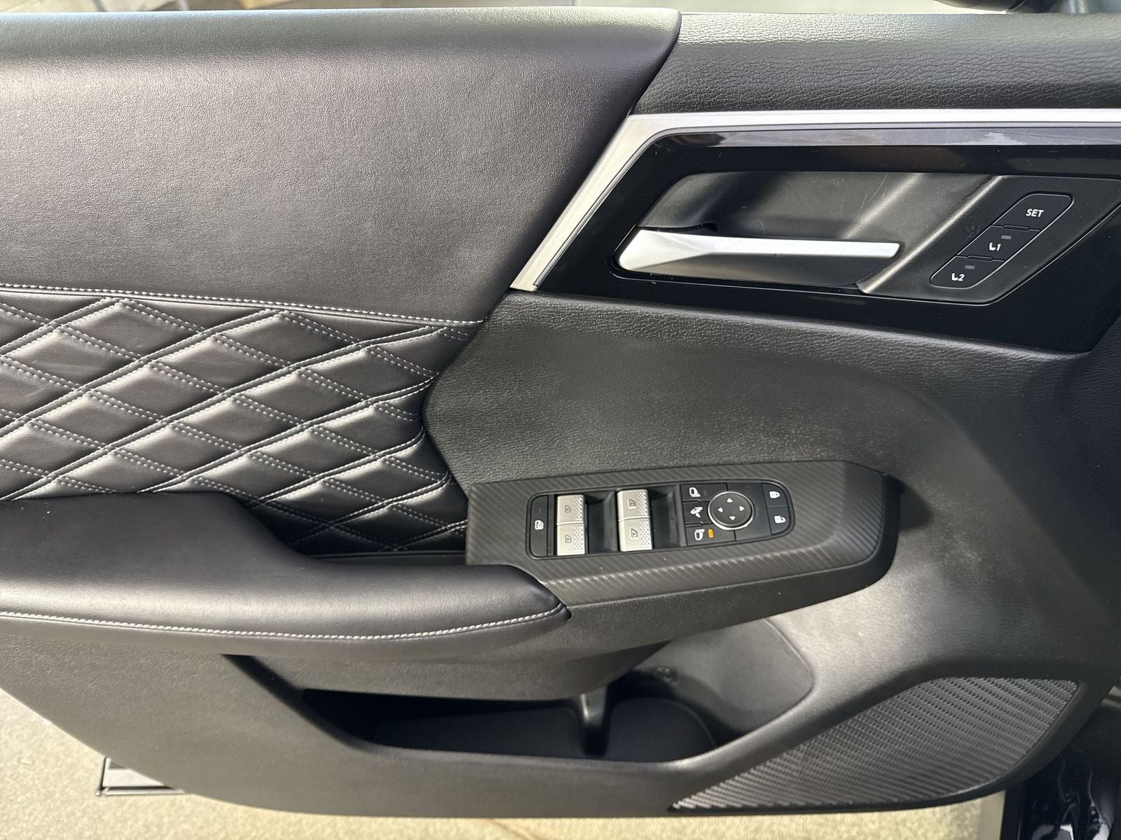 2026 Nissan Rogue Plug-In Hybrid Platinum