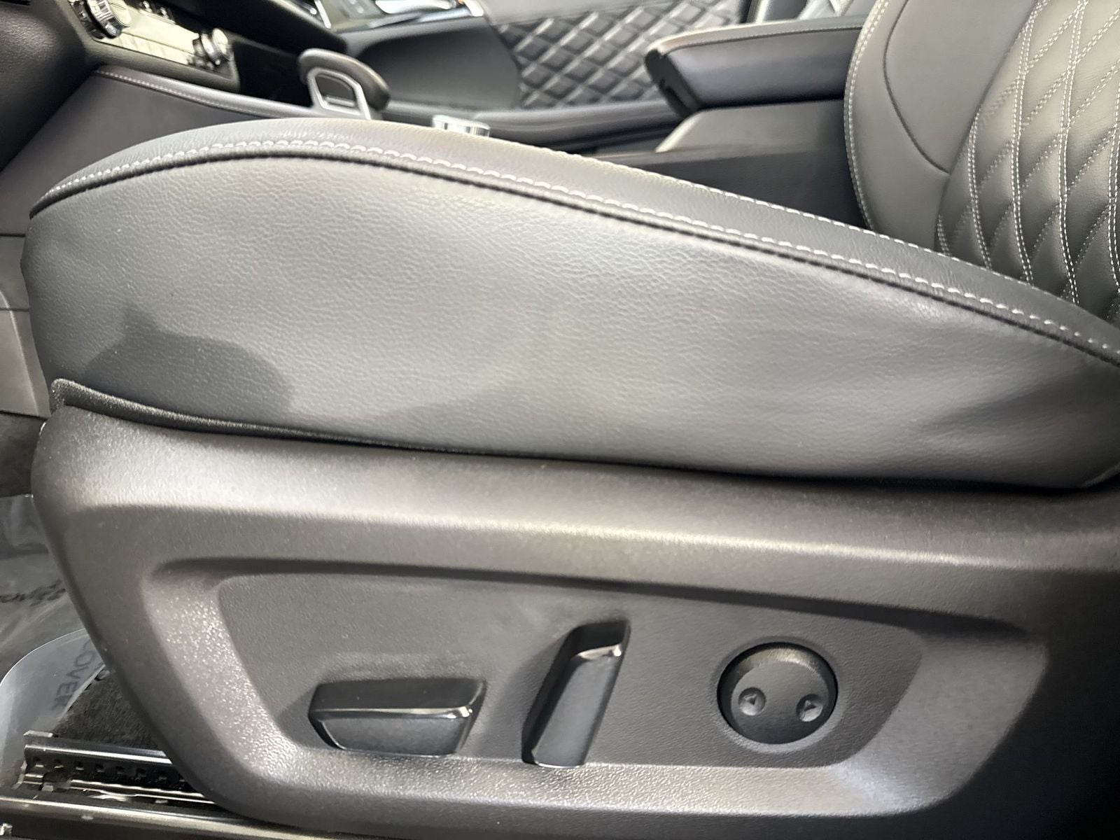 2026 Nissan Rogue Plug-In Hybrid Platinum