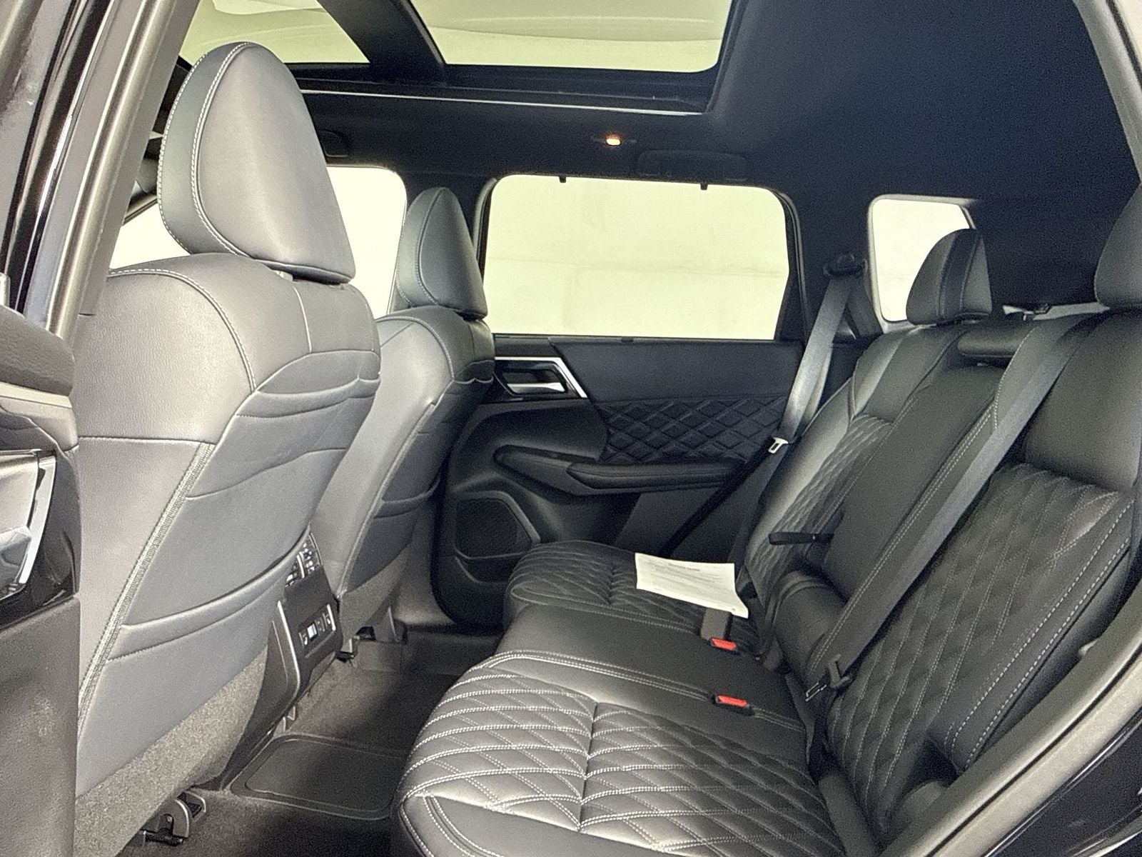 2026 Nissan Rogue Plug-In Hybrid Platinum