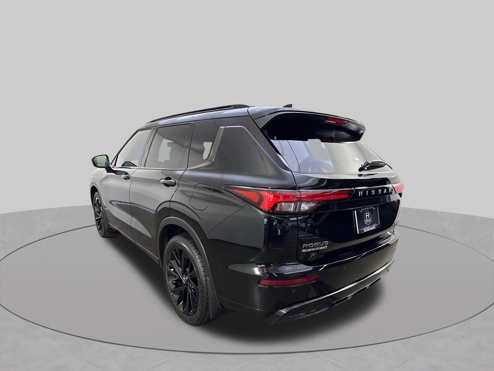 2026 Nissan Rogue Plug-In Hybrid Platinum