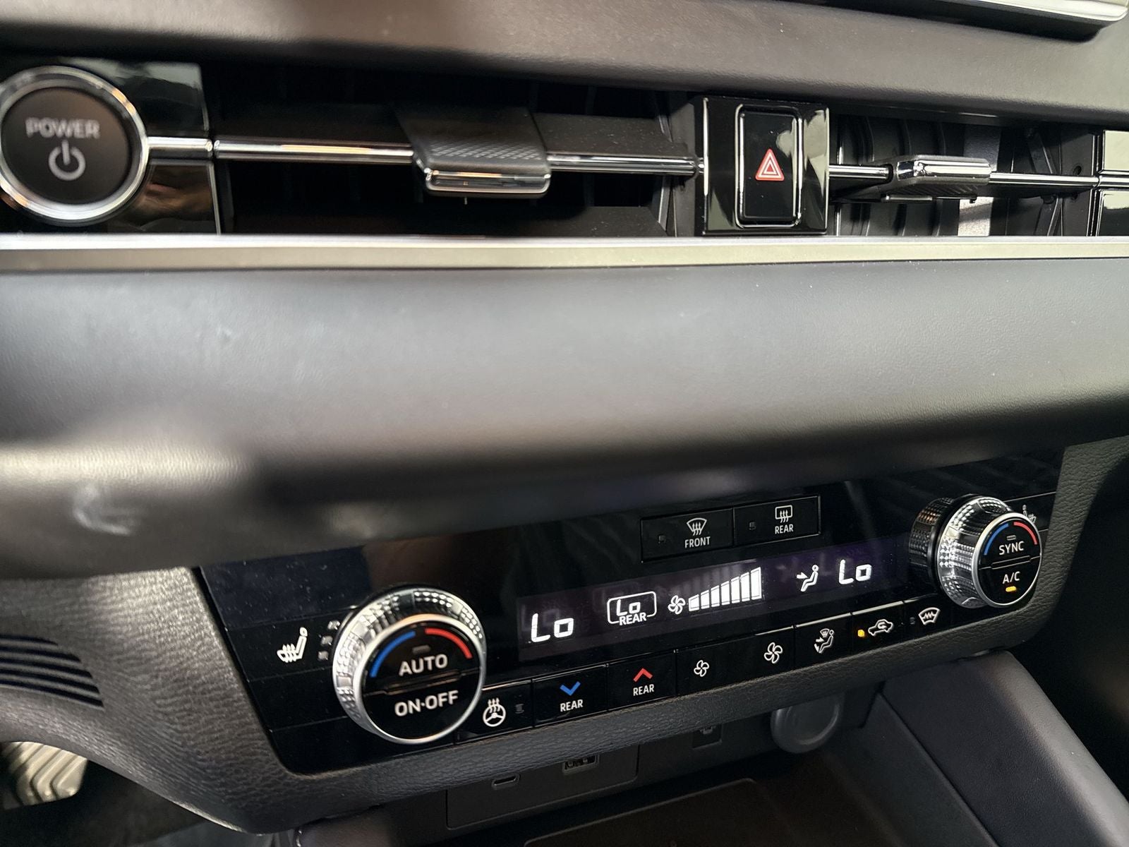 2026 Nissan Rogue Plug-In Hybrid Platinum