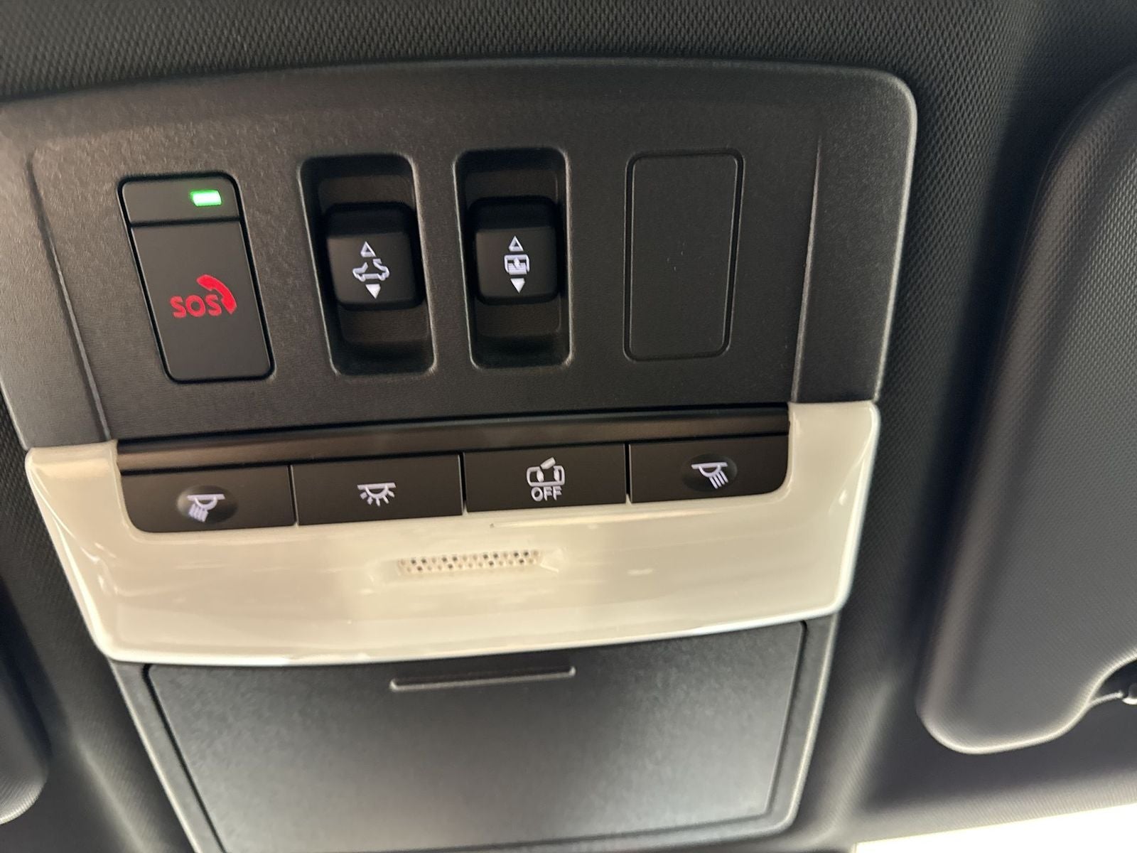 2026 Nissan Rogue Plug-In Hybrid Platinum