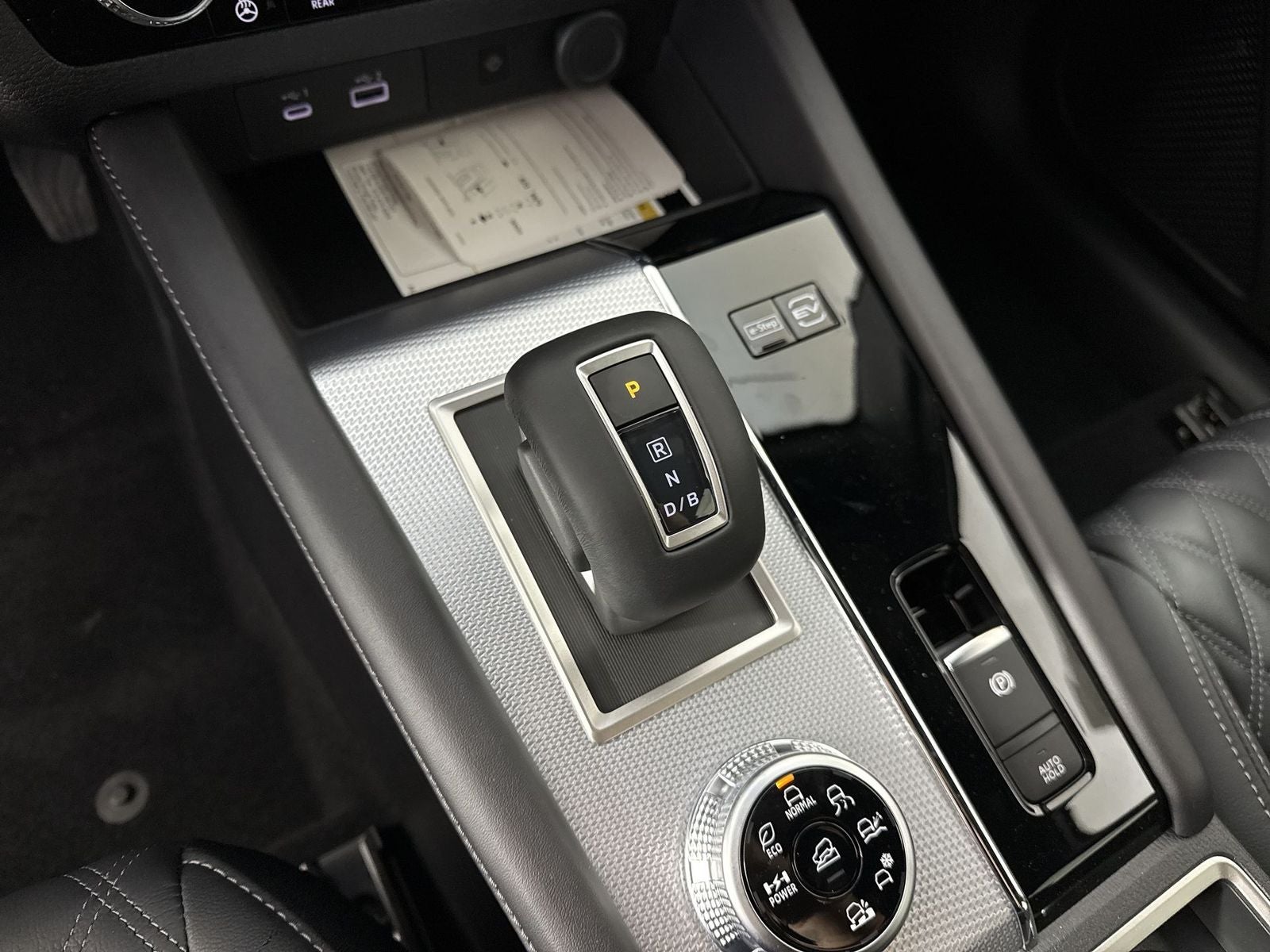 2026 Nissan Rogue Plug-In Hybrid Platinum