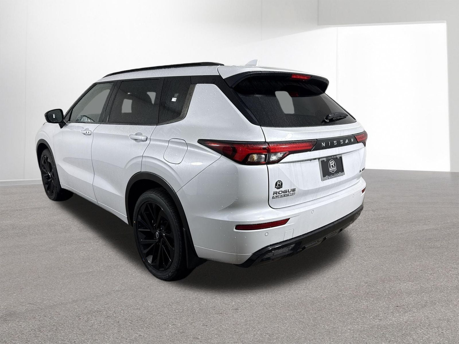 2026 Nissan Rogue Plug-In Hybrid Platinum