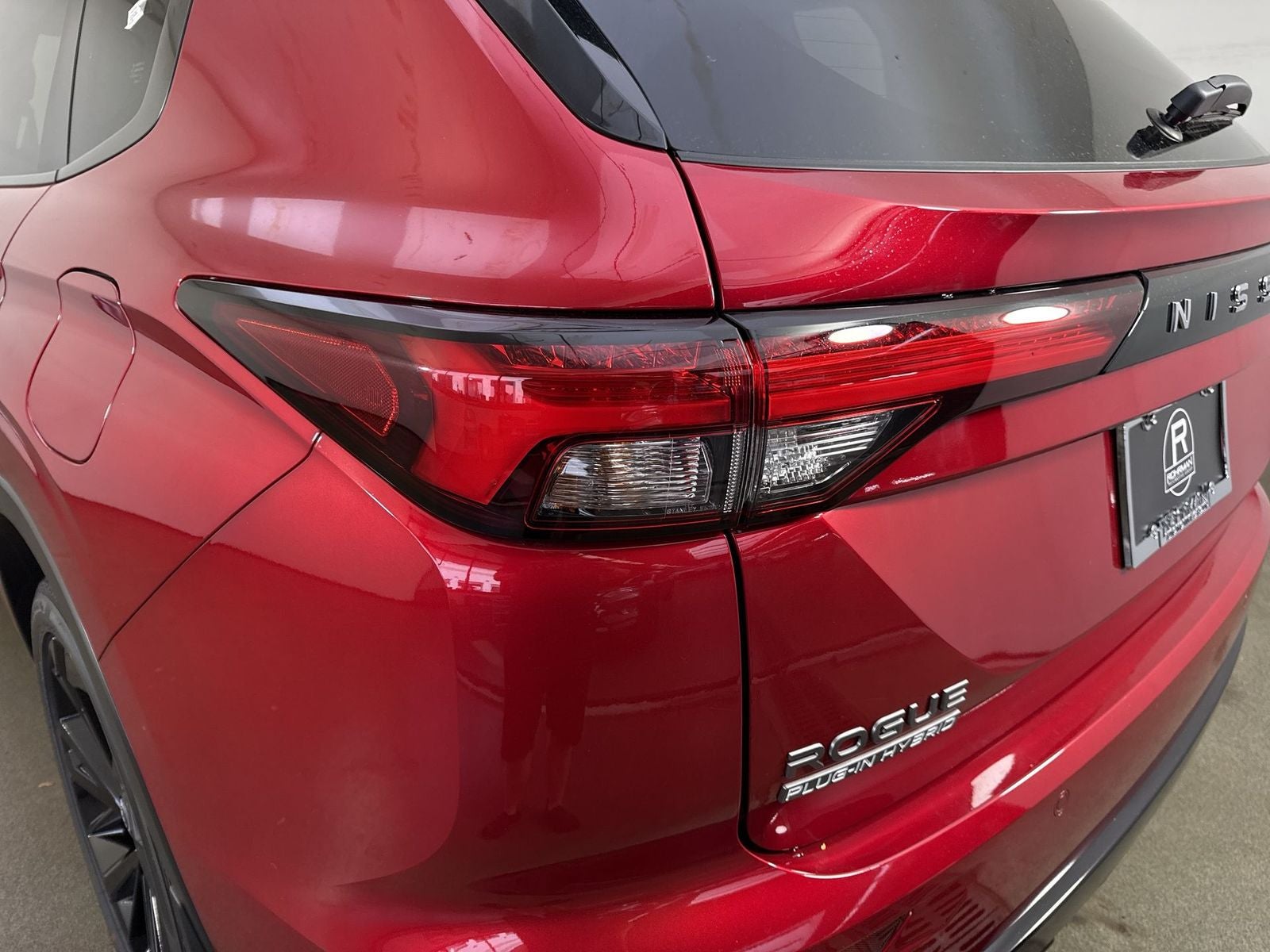 2026 Nissan Rogue Plug-In Hybrid Platinum