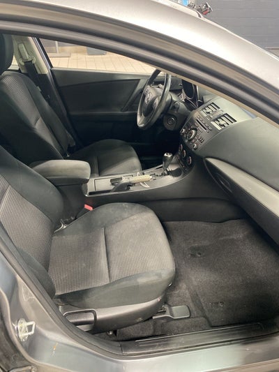 2013 Mazda Mazda3 i Touring