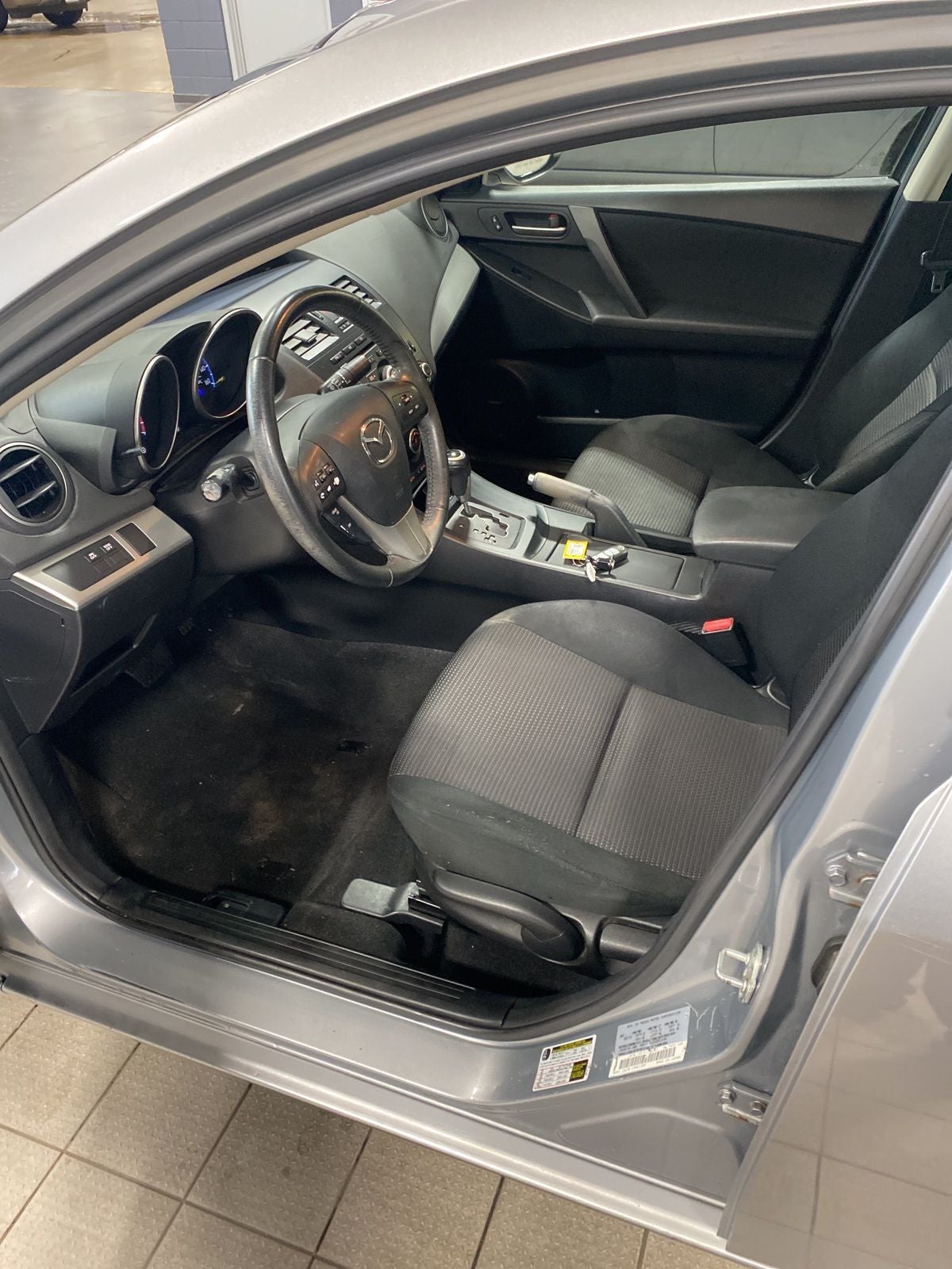 2013 Mazda Mazda3 i Touring