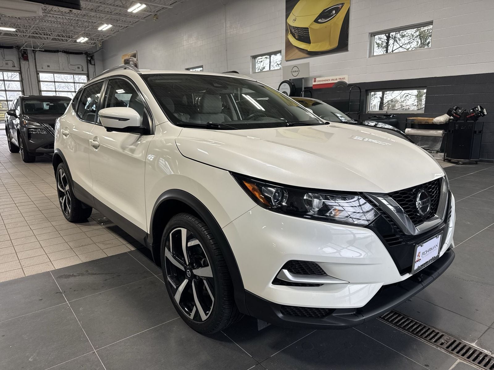 2022 Nissan Rogue Sport SL