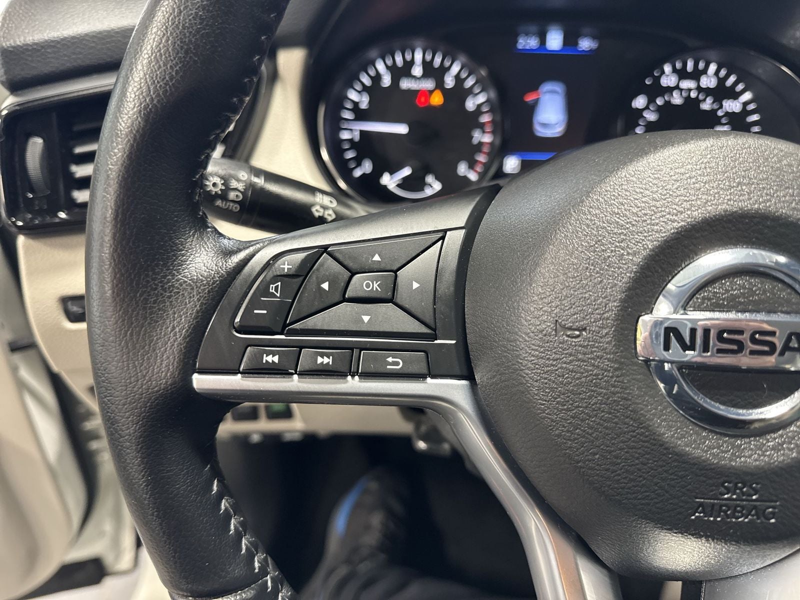 2022 Nissan Rogue Sport SL