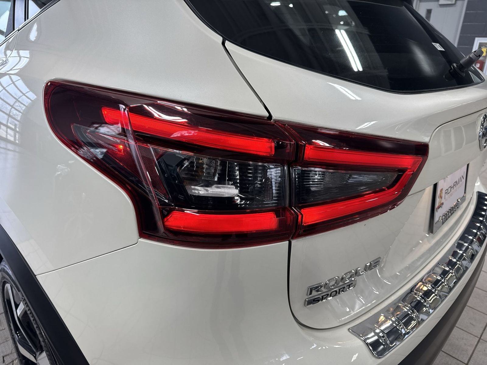 2022 Nissan Rogue Sport SL