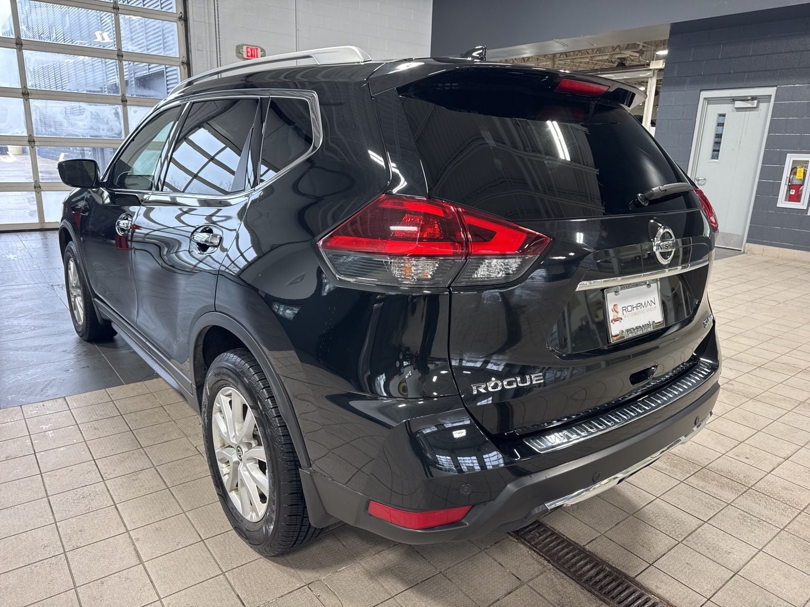 2020 Nissan Rogue SV