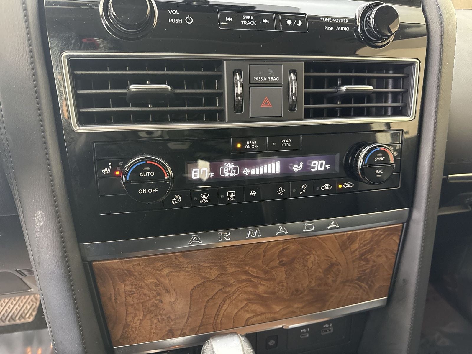 2022 Nissan Armada SL