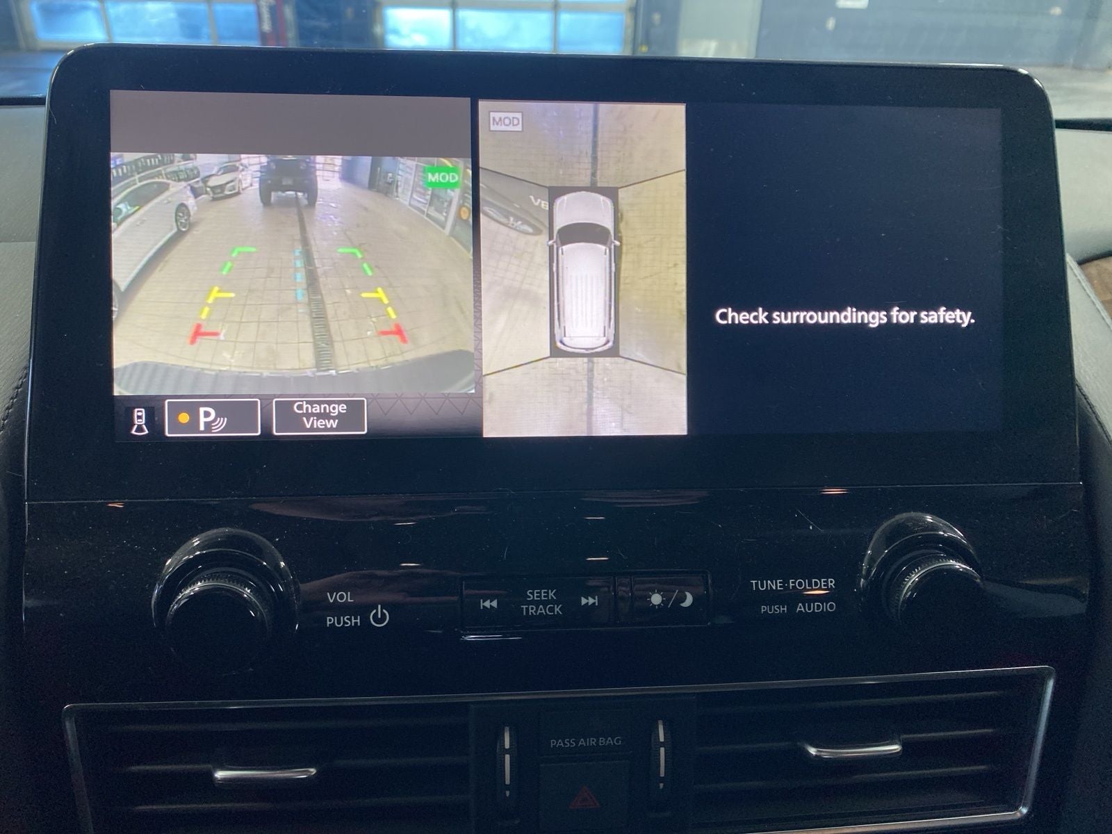 2022 Nissan Armada SL