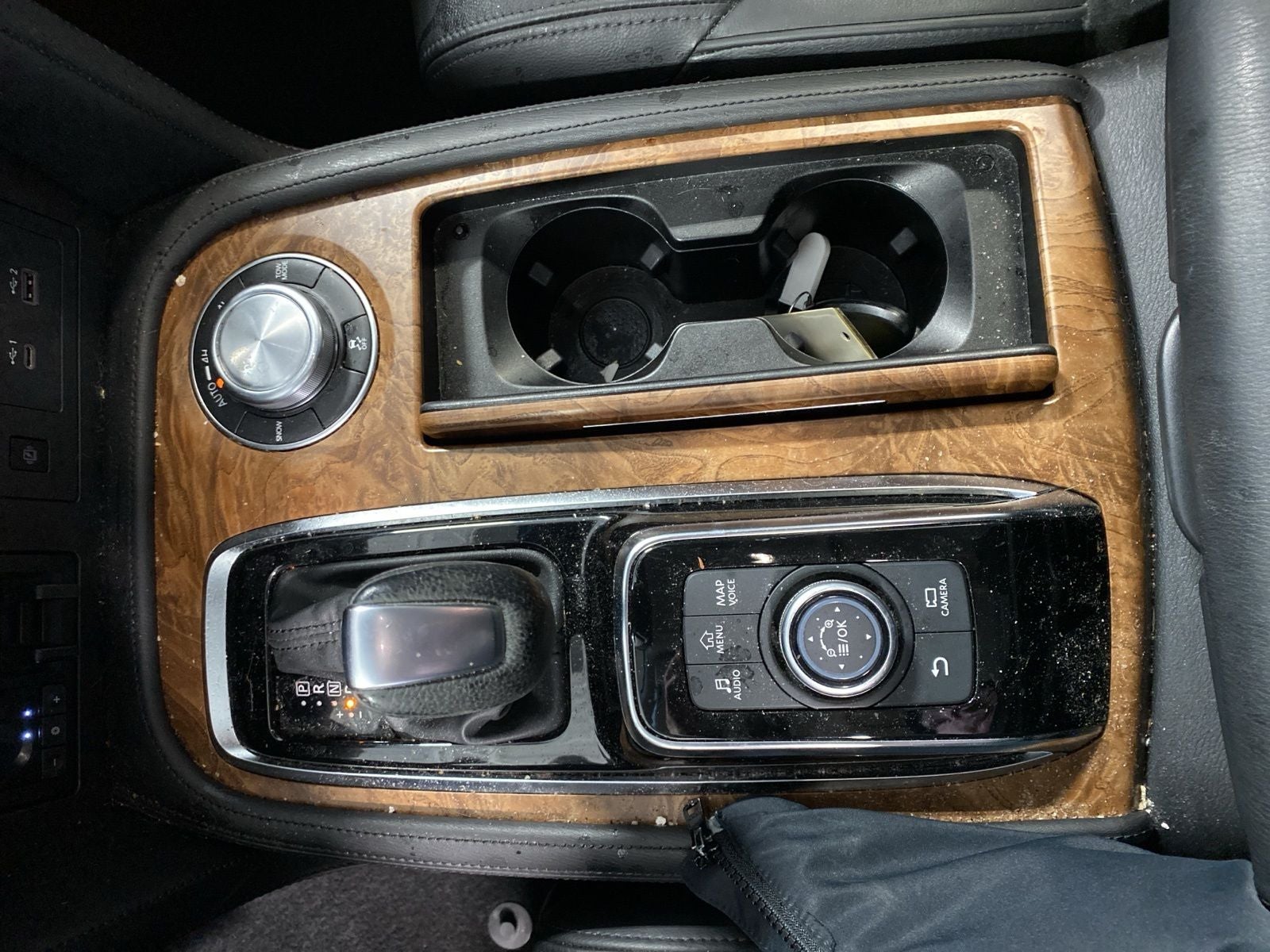 2022 Nissan Armada SL