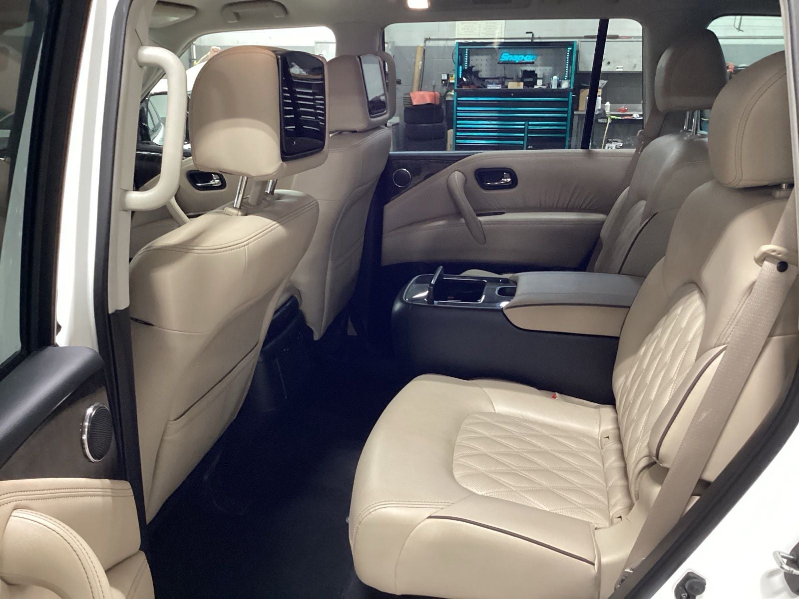 2023 Nissan Armada Platinum