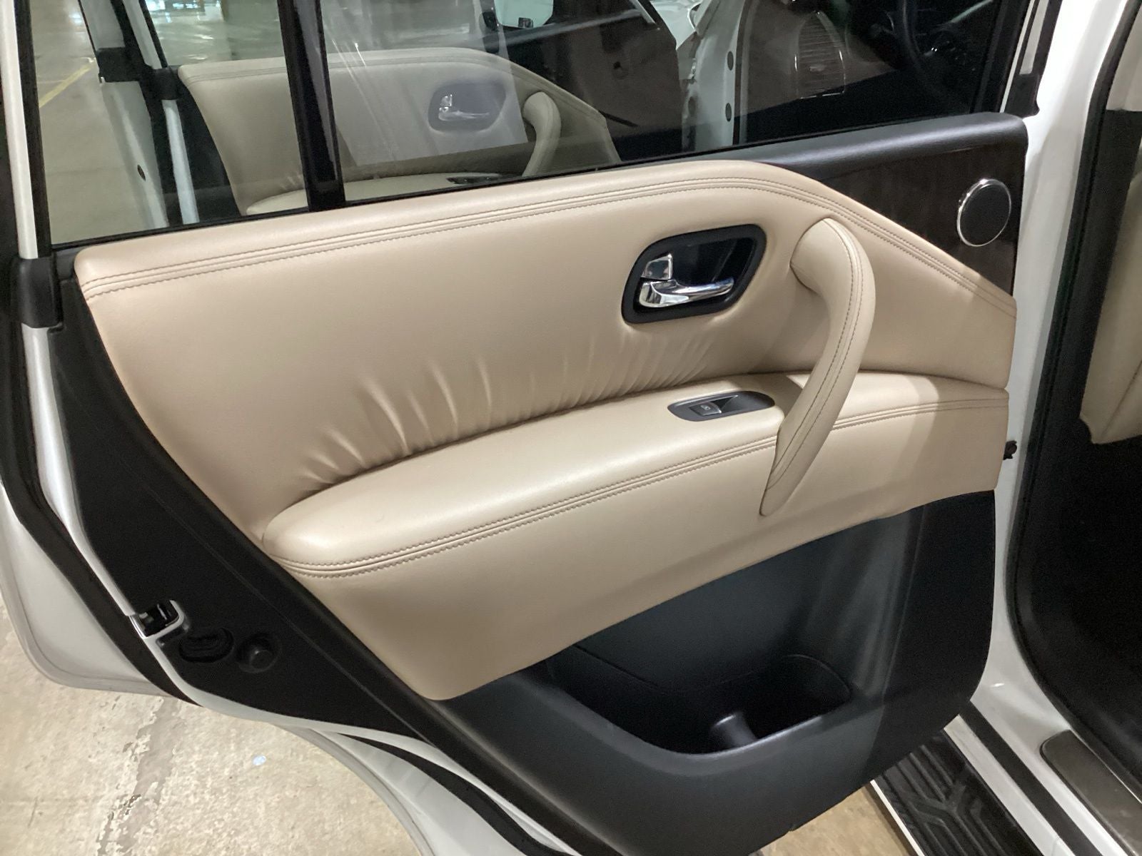 2023 Nissan Armada Platinum