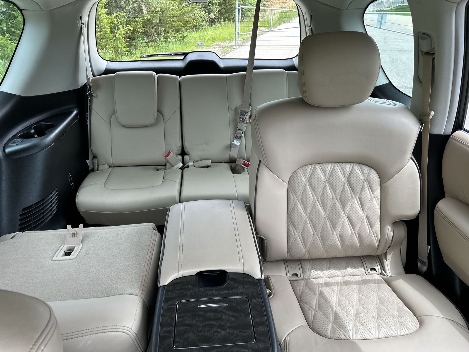 2023 Nissan Armada Platinum