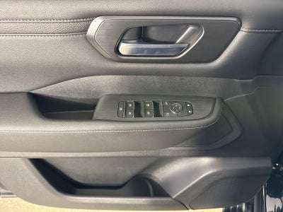 2026 Nissan Armada SV