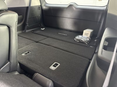 2025 Nissan Armada SV