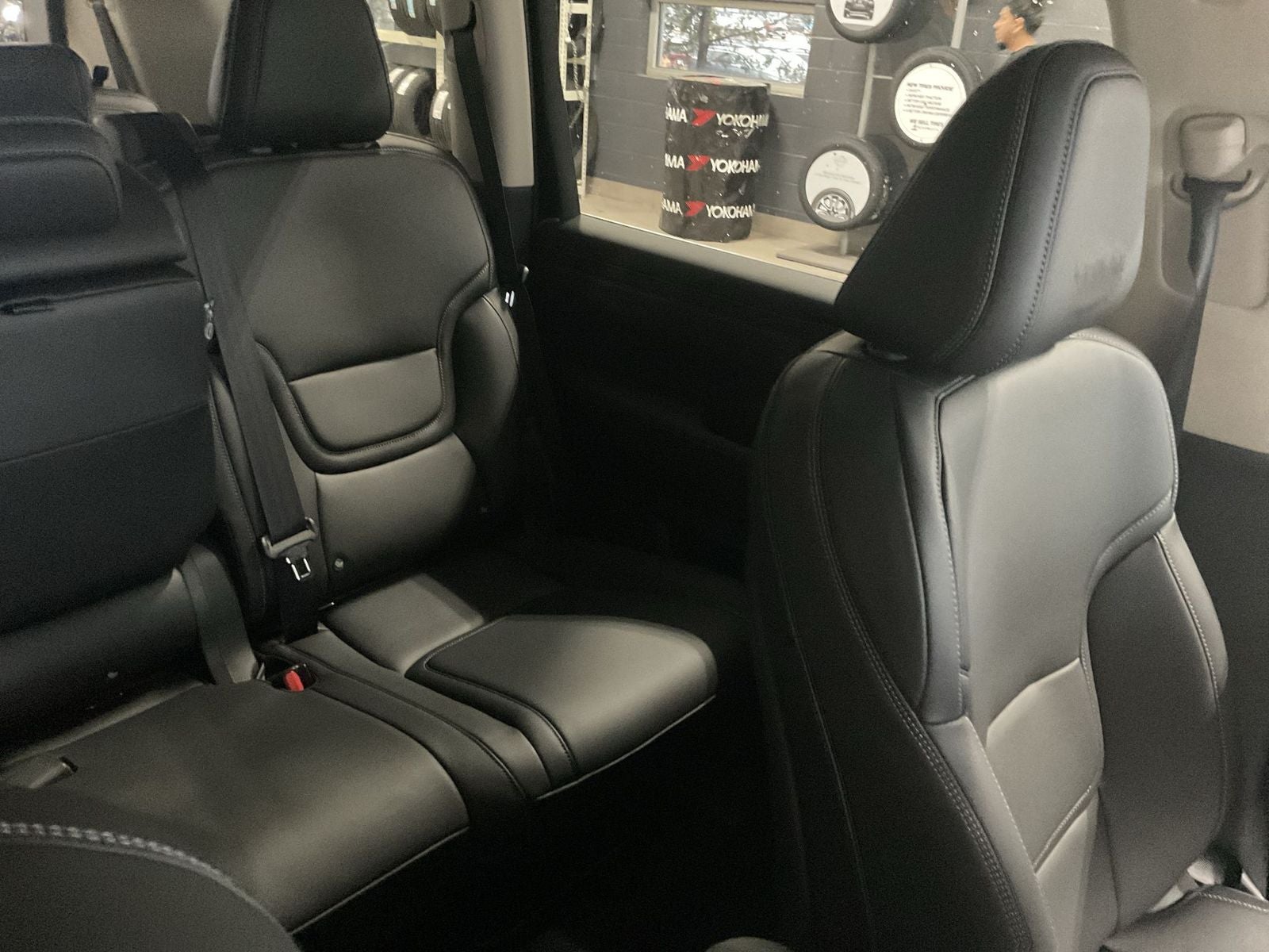 2026 Nissan Armada SV