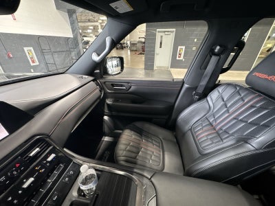 2025 Nissan Armada PRO-4X