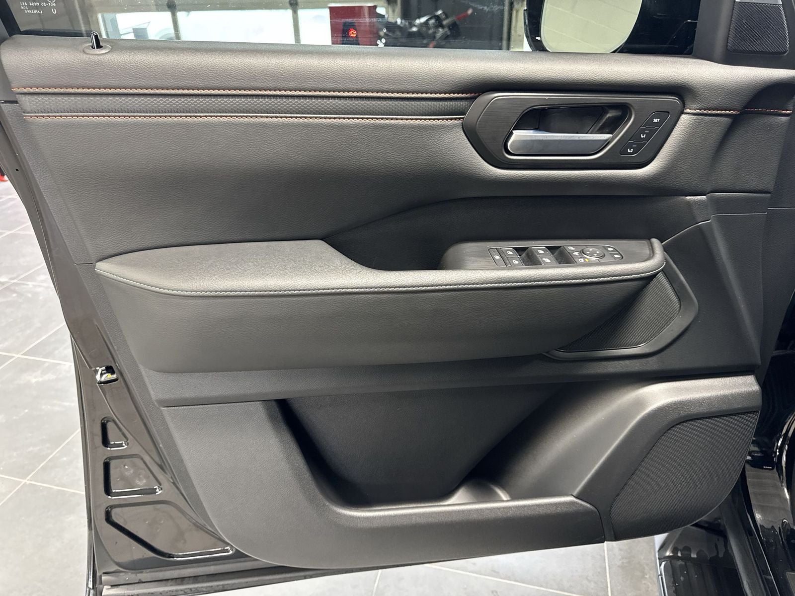 2025 Nissan Armada PRO-4X