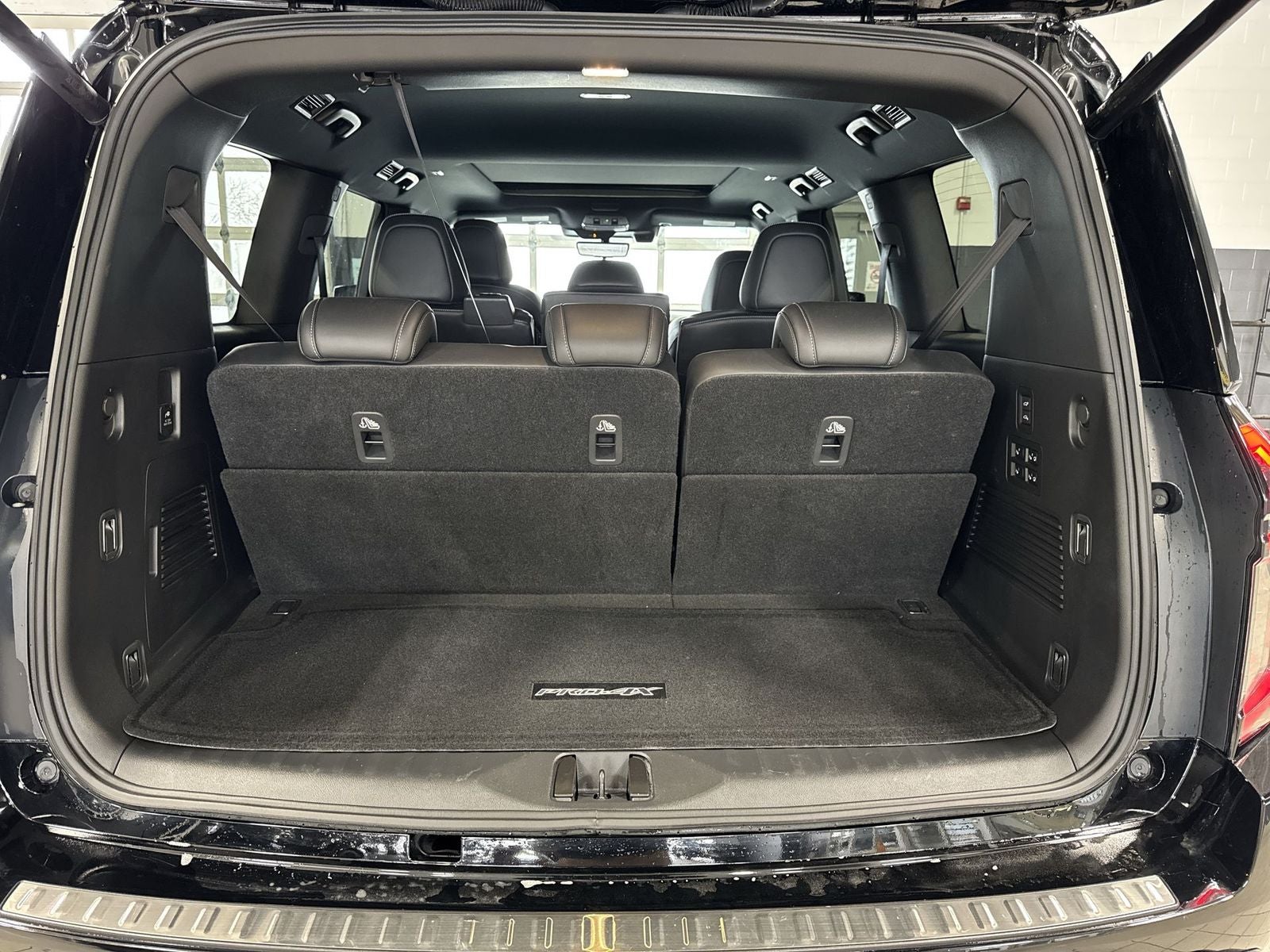 2025 Nissan Armada PRO-4X