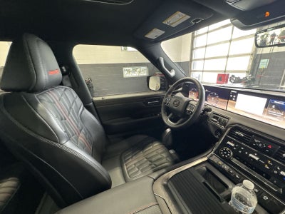 2025 Nissan Armada PRO-4X