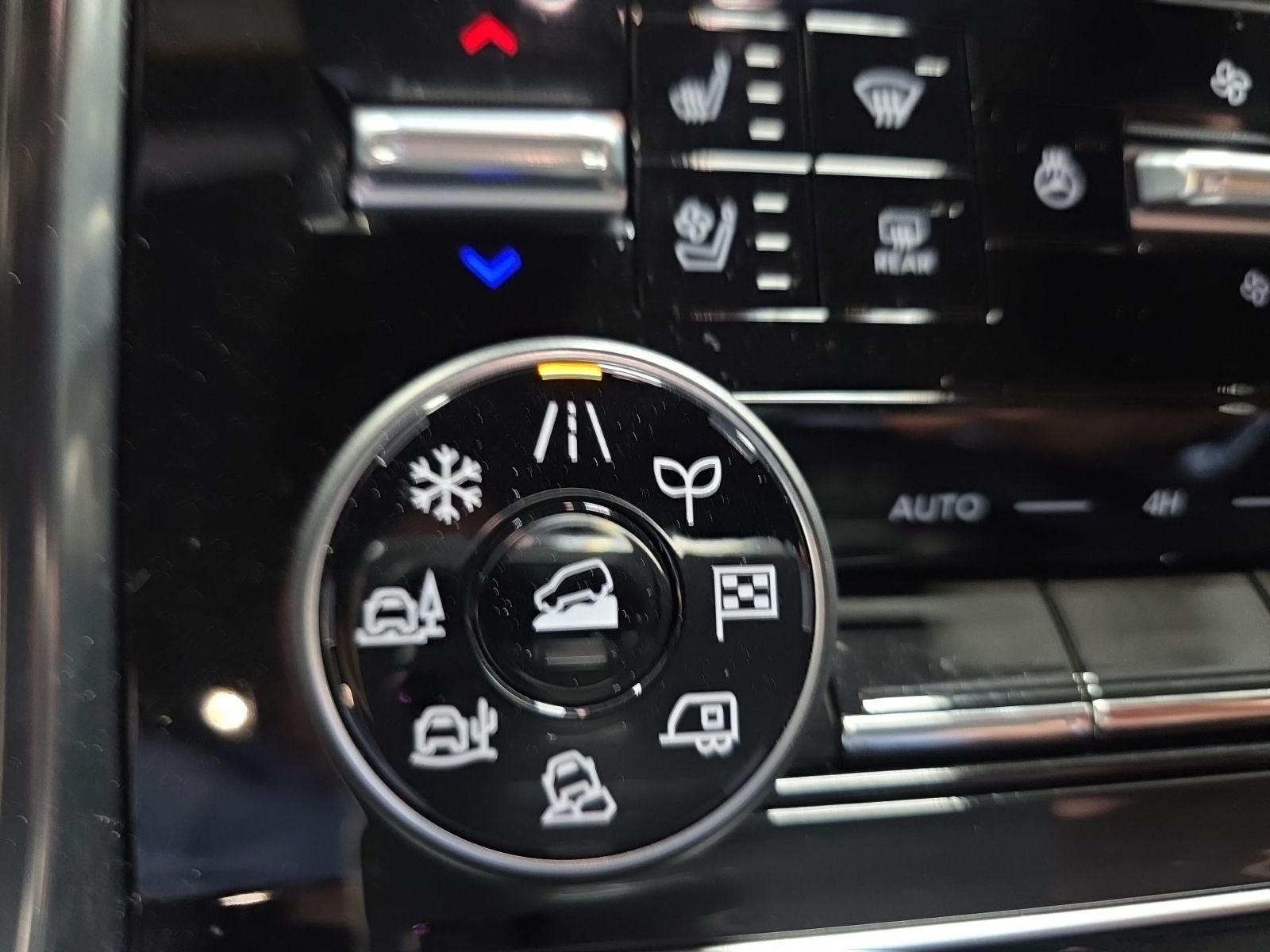 2025 Nissan Armada PRO-4X
