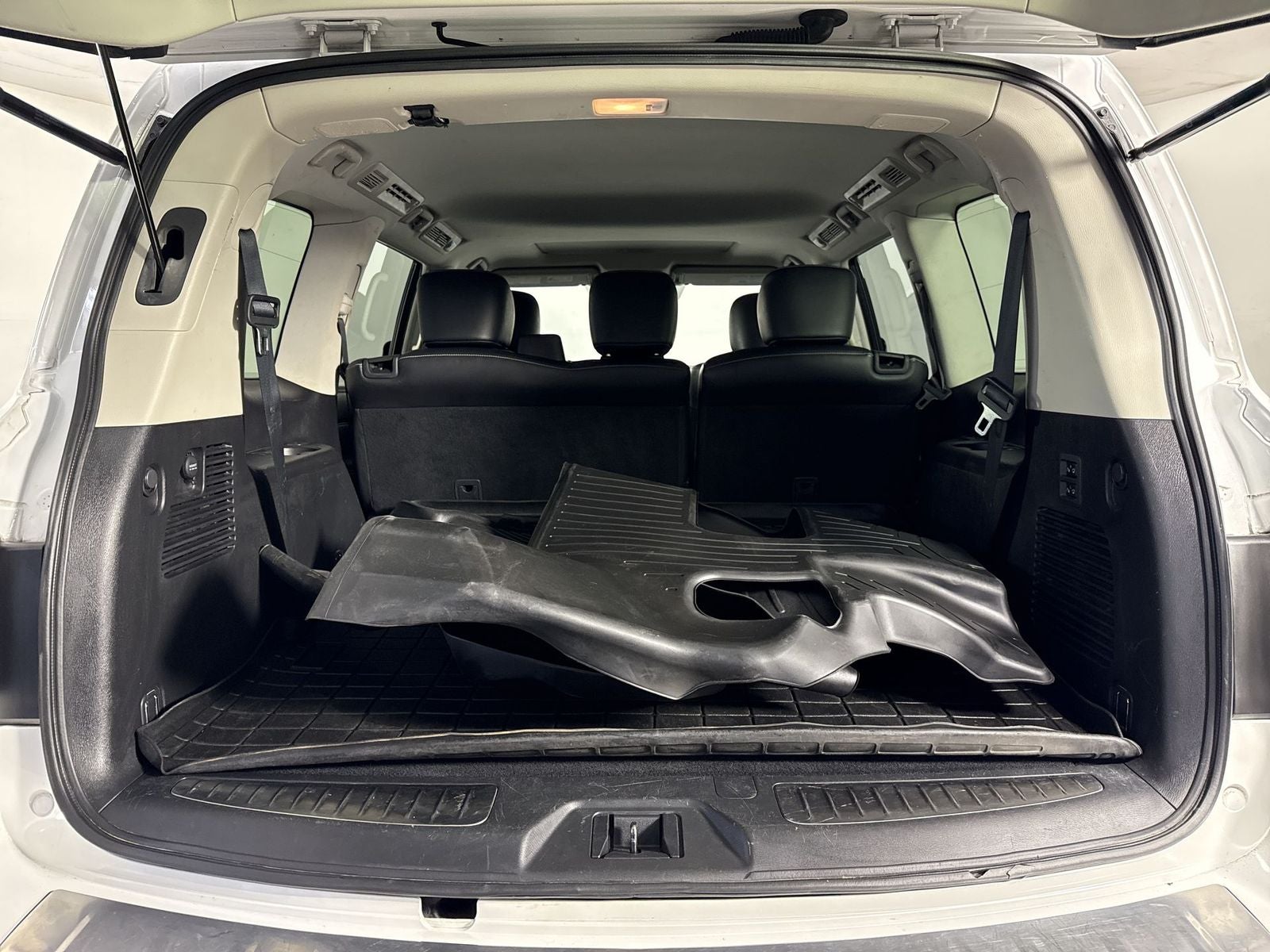 2021 INFINITI QX80 Premium Select
