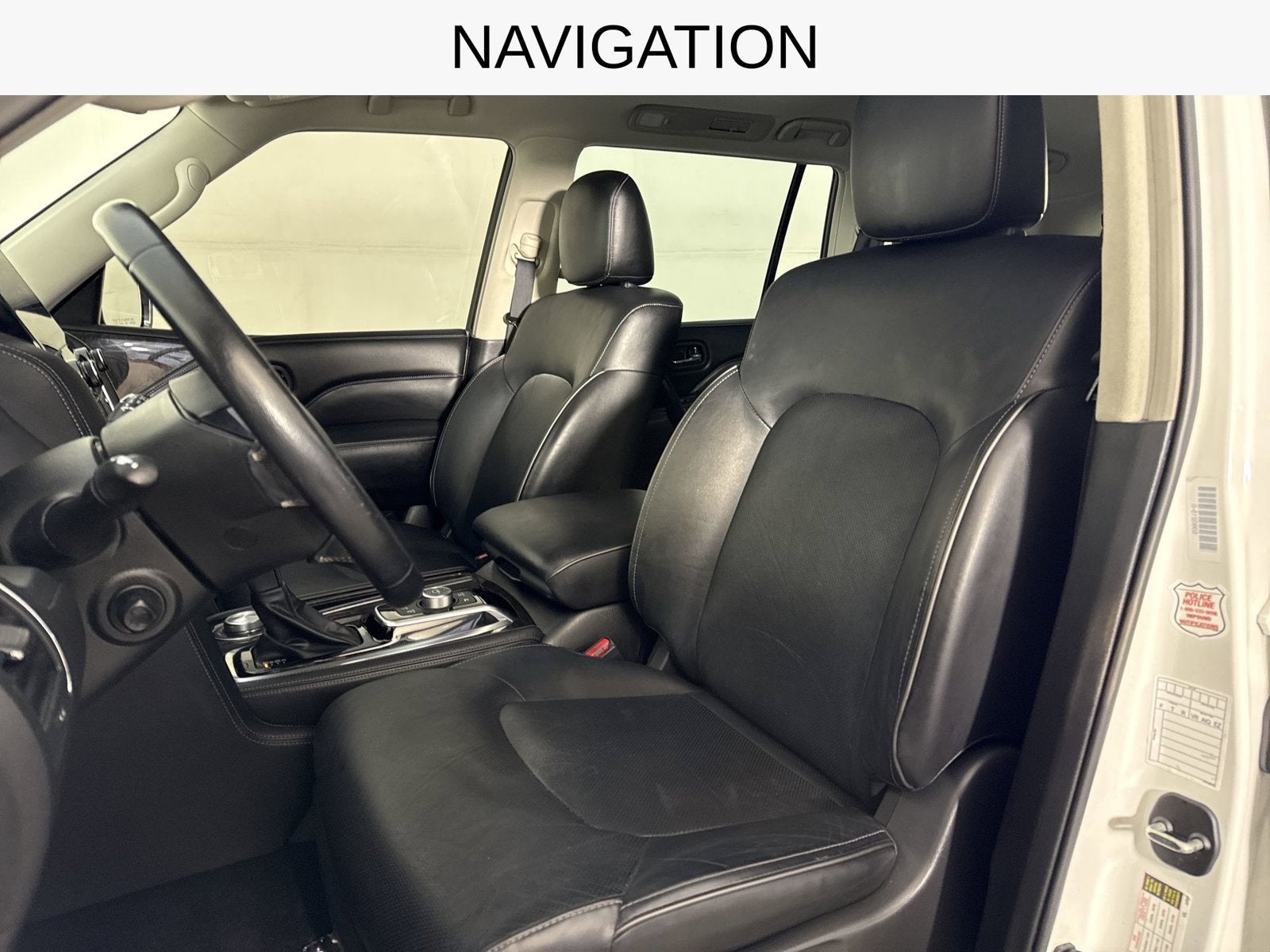 2024 INFINITI QX80 LUXE