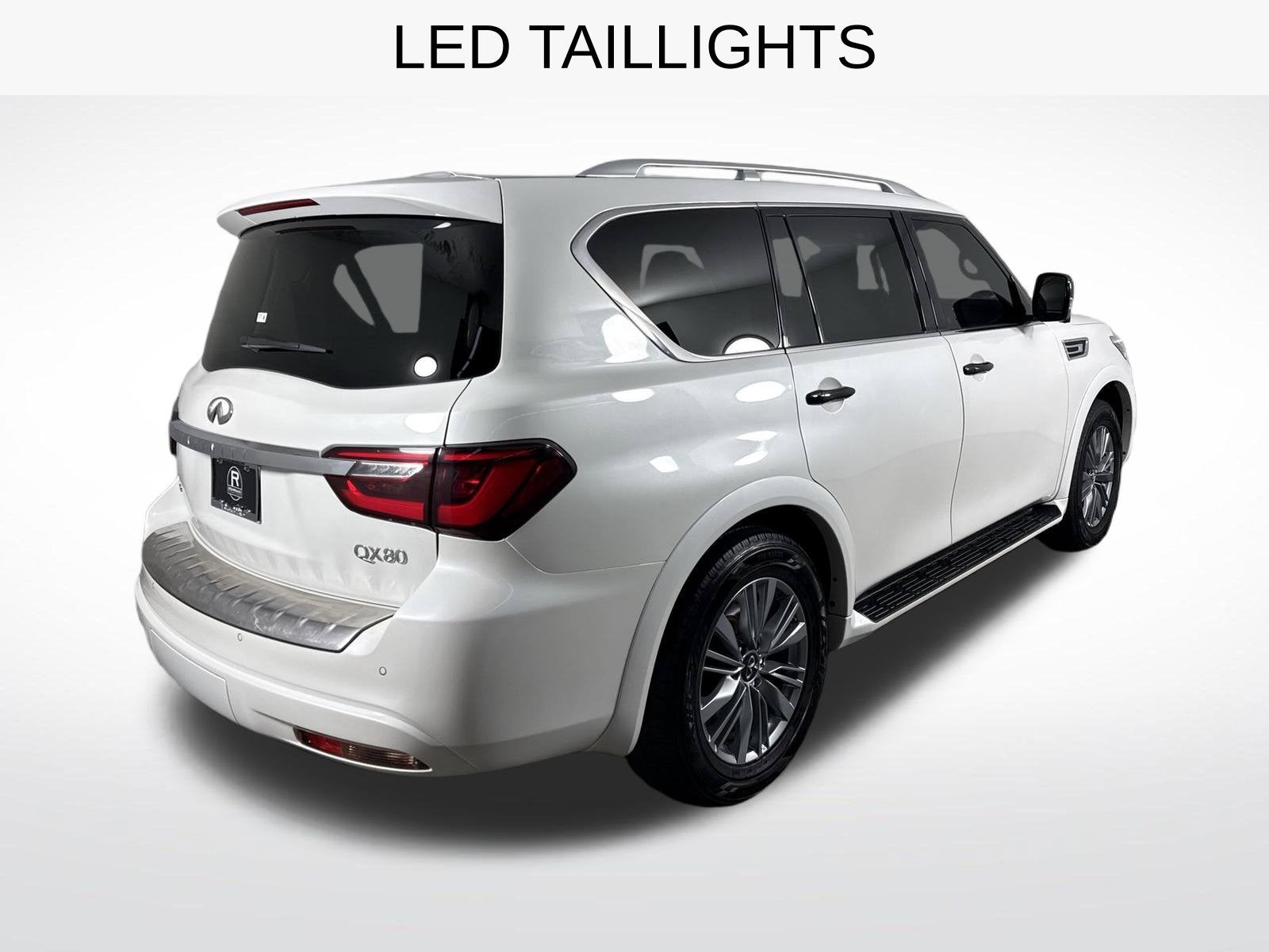 2024 INFINITI QX80 LUXE