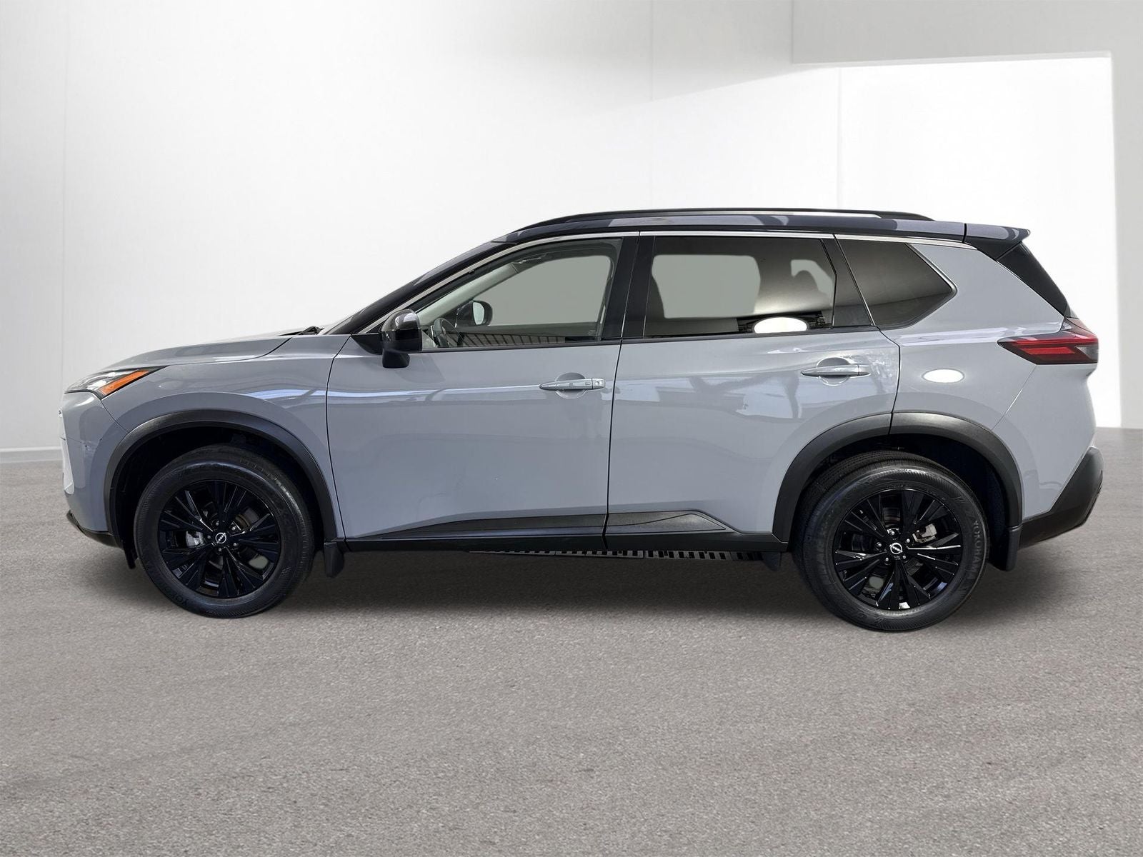2023 Nissan Rogue SV Premium Midnight Edition