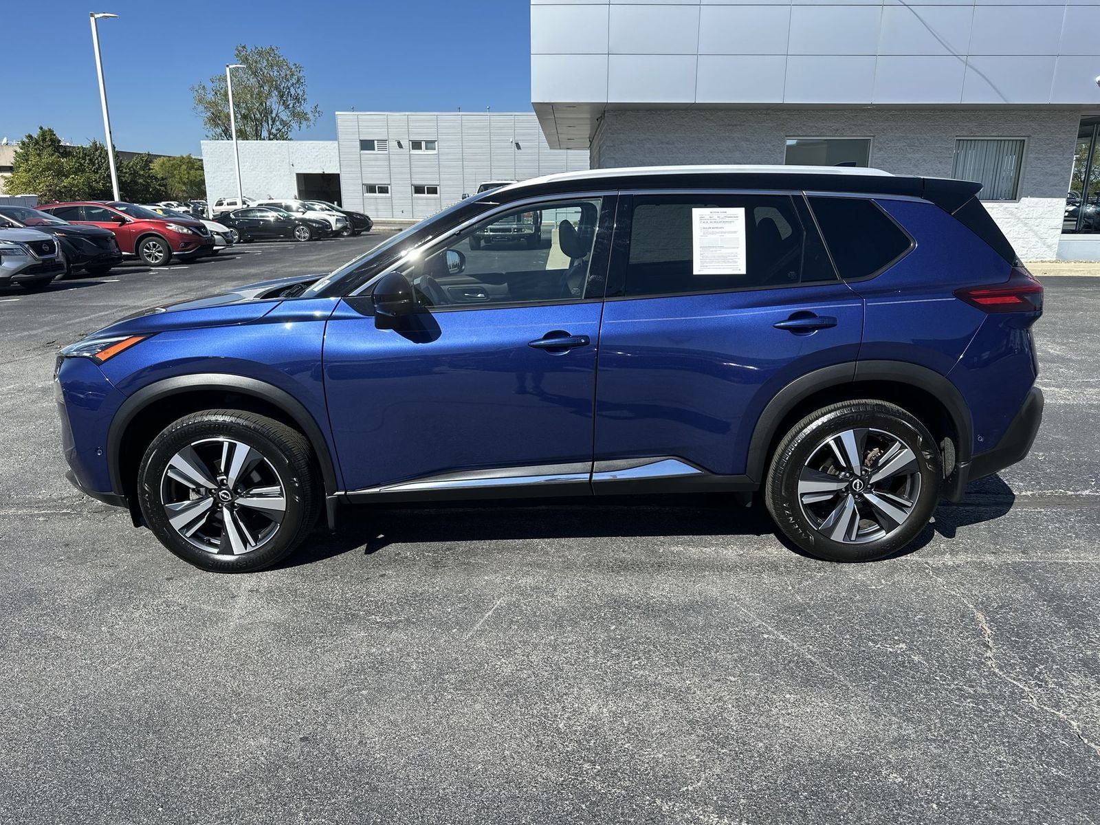 2023 Nissan Rogue SL