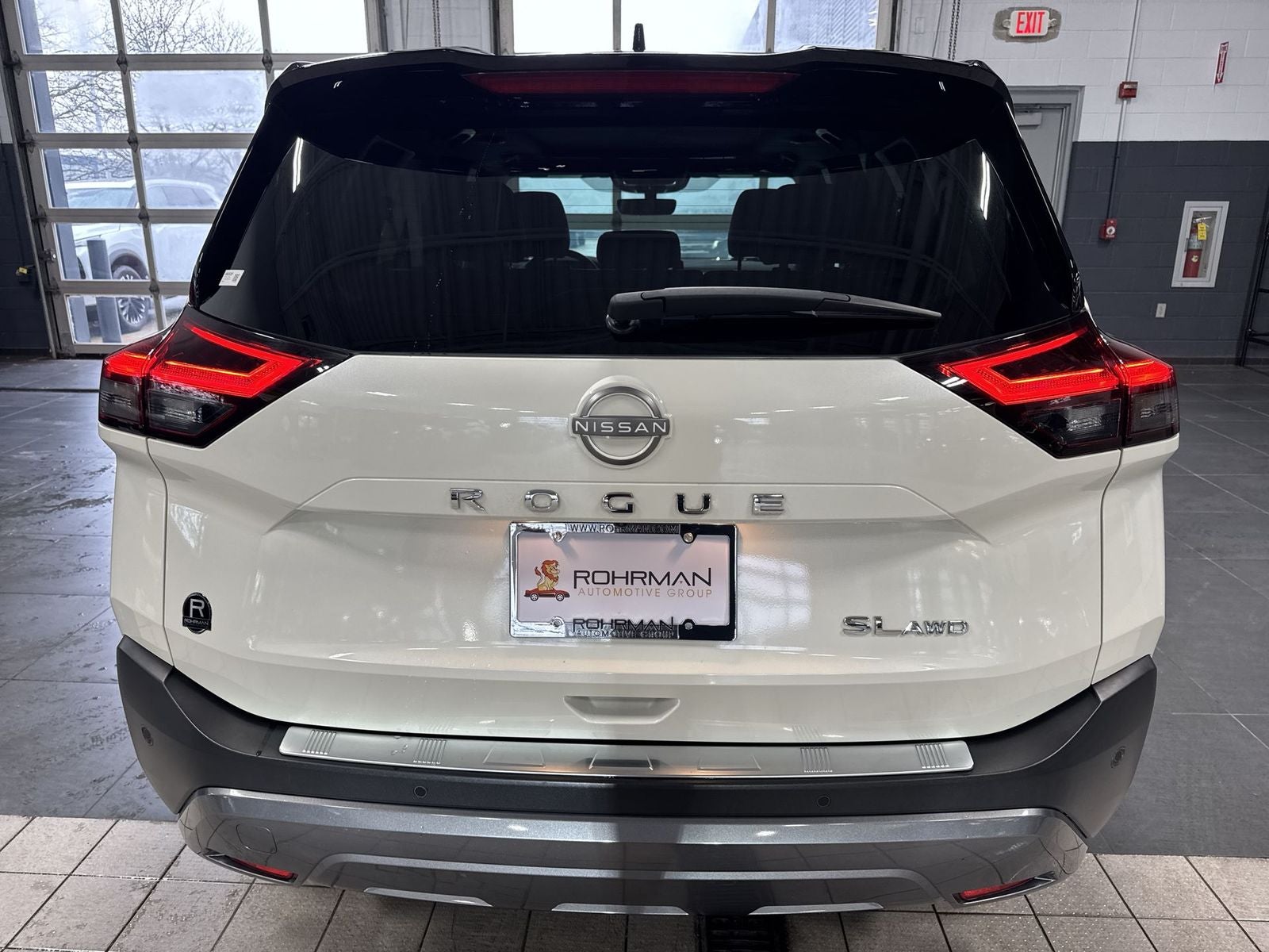 2023 Nissan Rogue SL