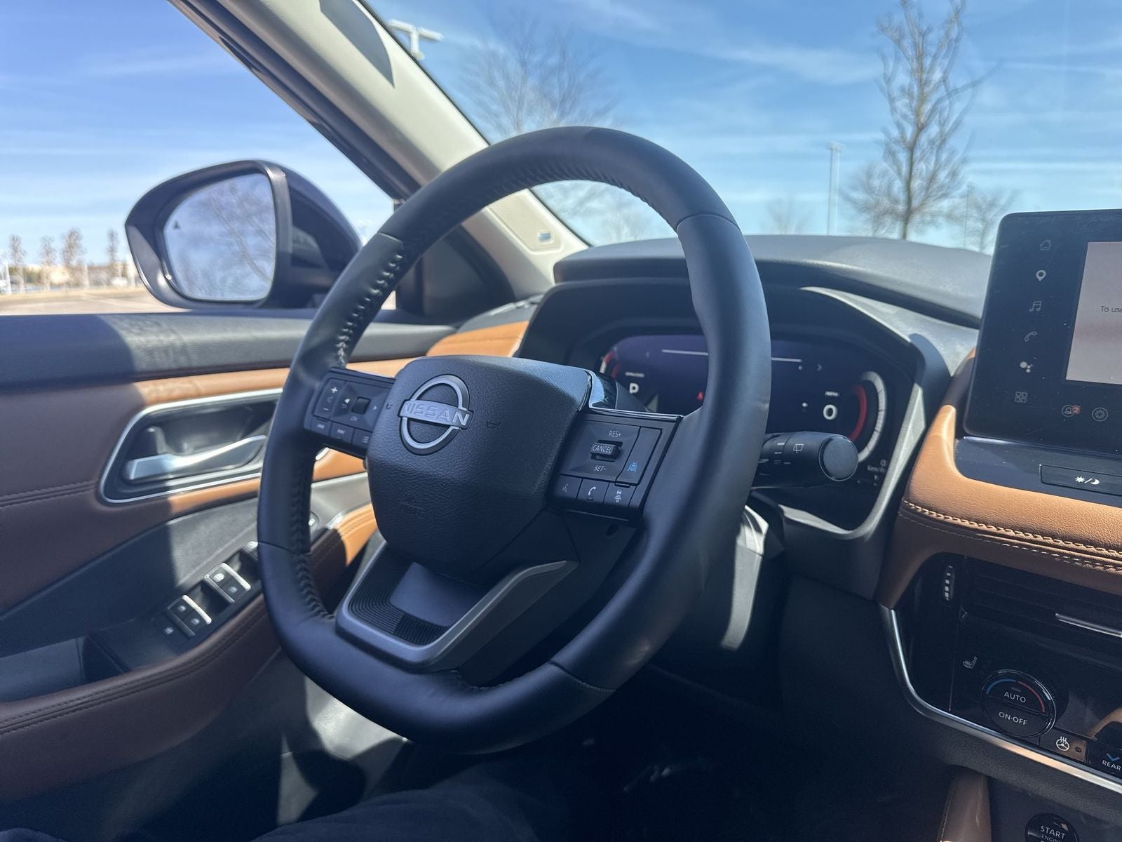 2025 Nissan Rogue Platinum