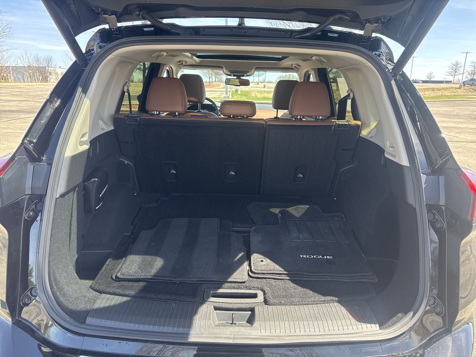 2025 Nissan Rogue Platinum