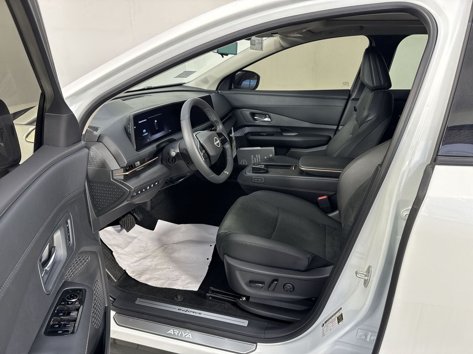 2025 Nissan Ariya EVOLVE+ e-4ORCE