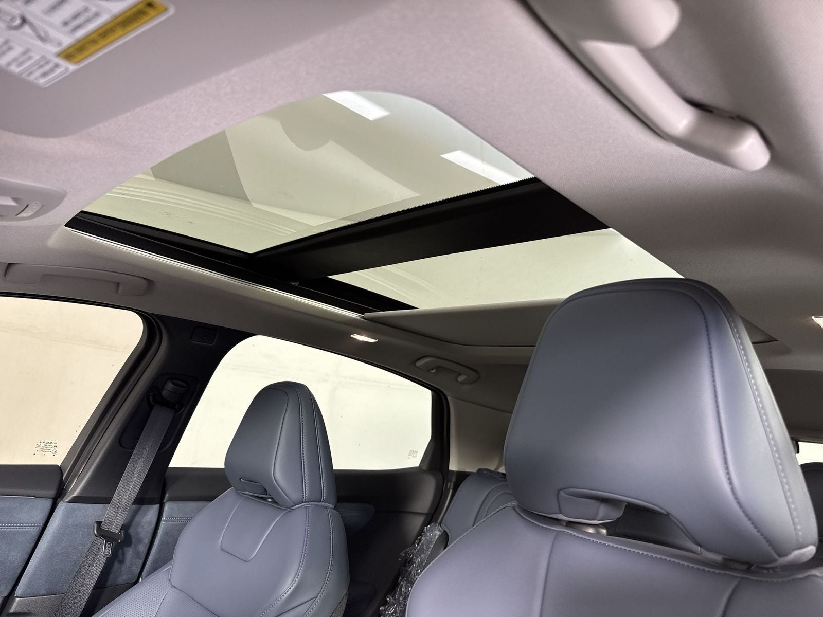 2025 Nissan Ariya PLATINUM+ e-4ORCE