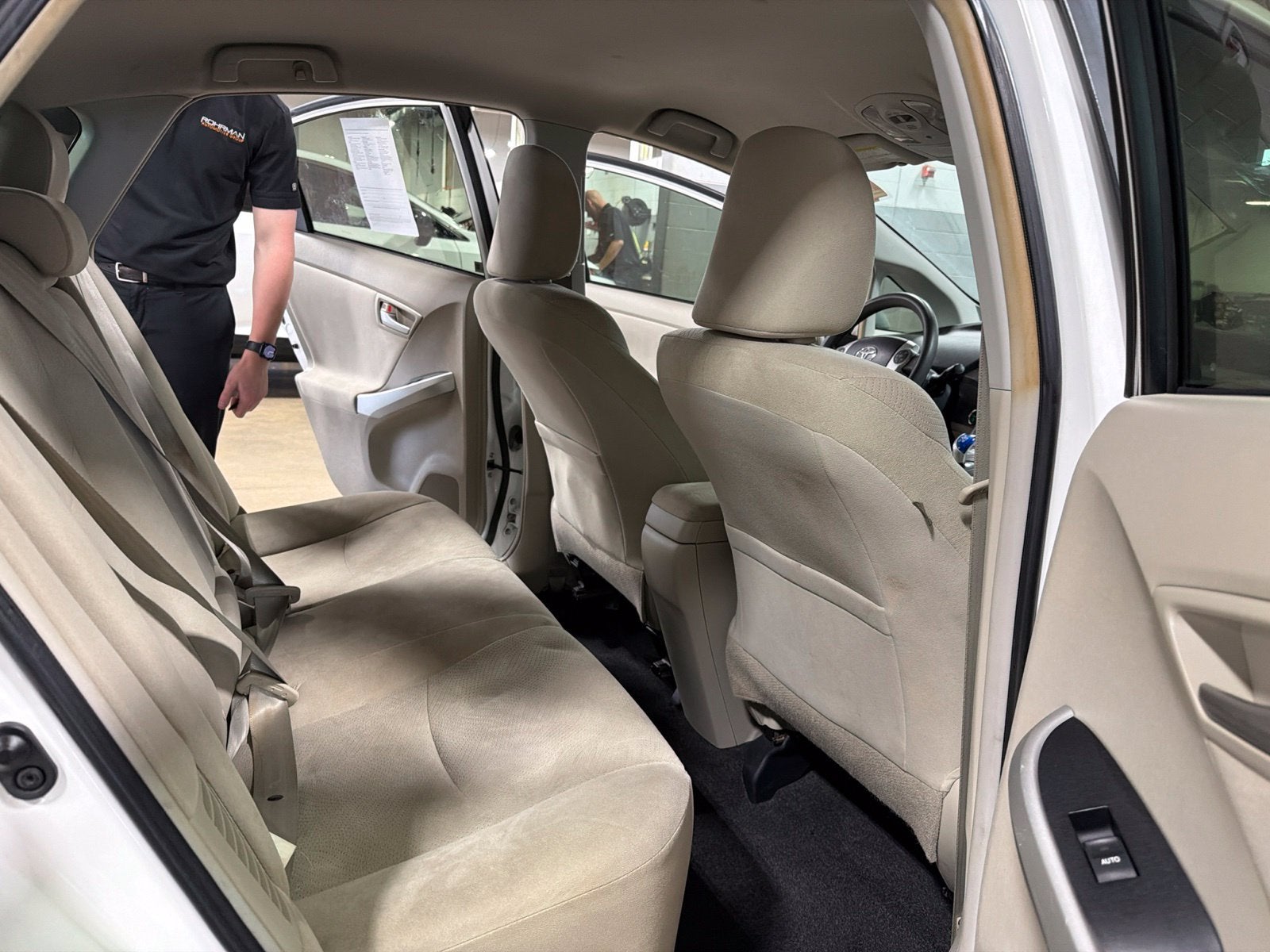2014 Toyota Prius Two