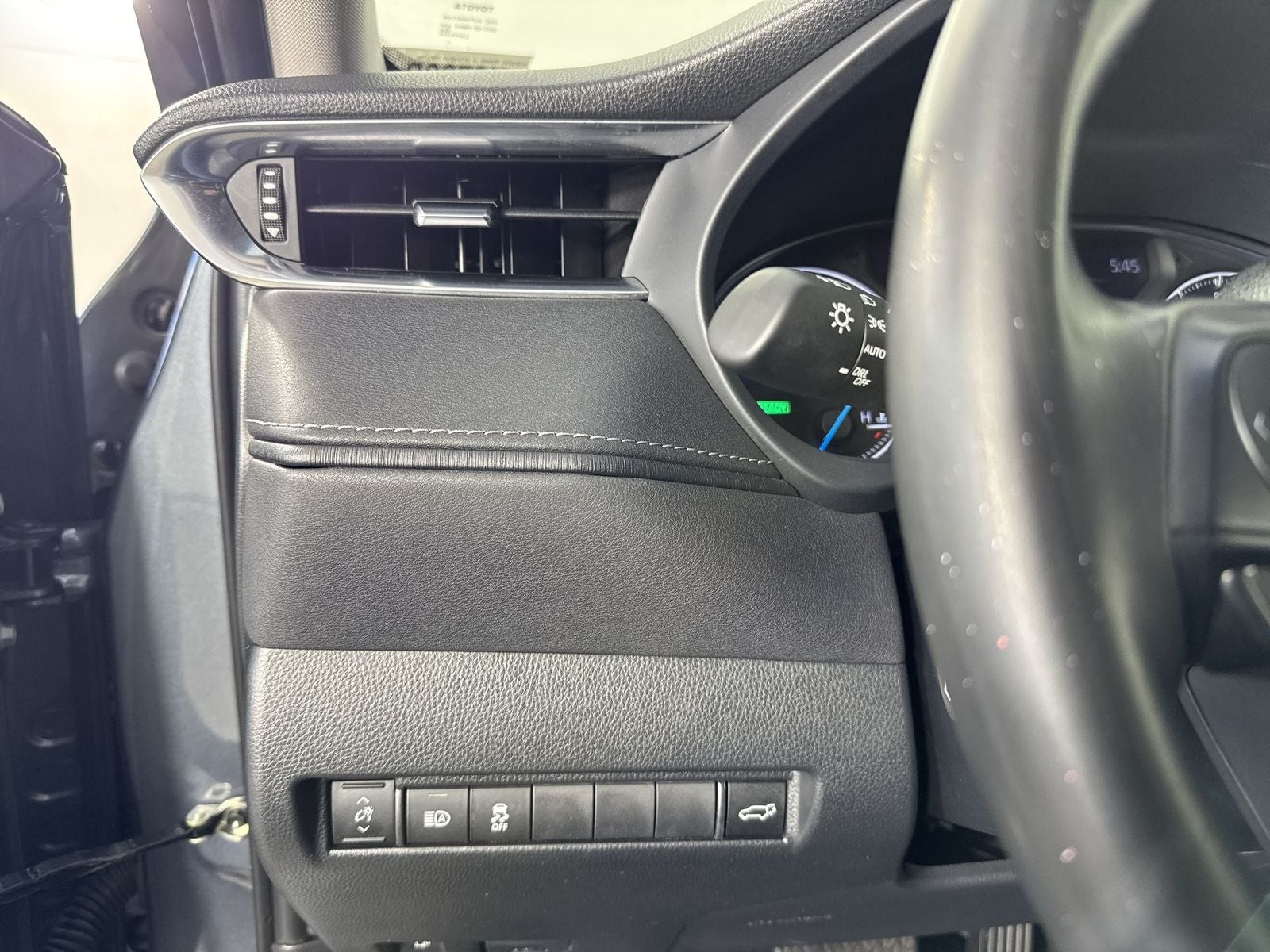 2024 Toyota Venza LE