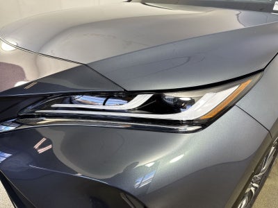 2024 Toyota Venza LE