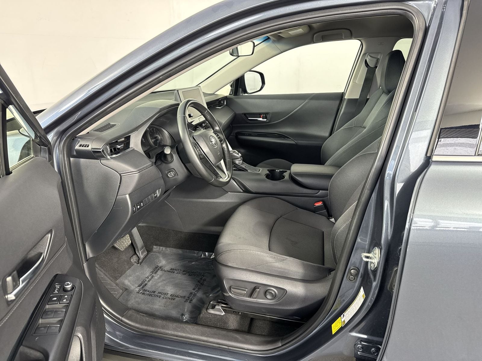 2024 Toyota Venza LE