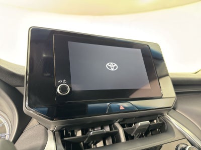 2024 Toyota Venza LE