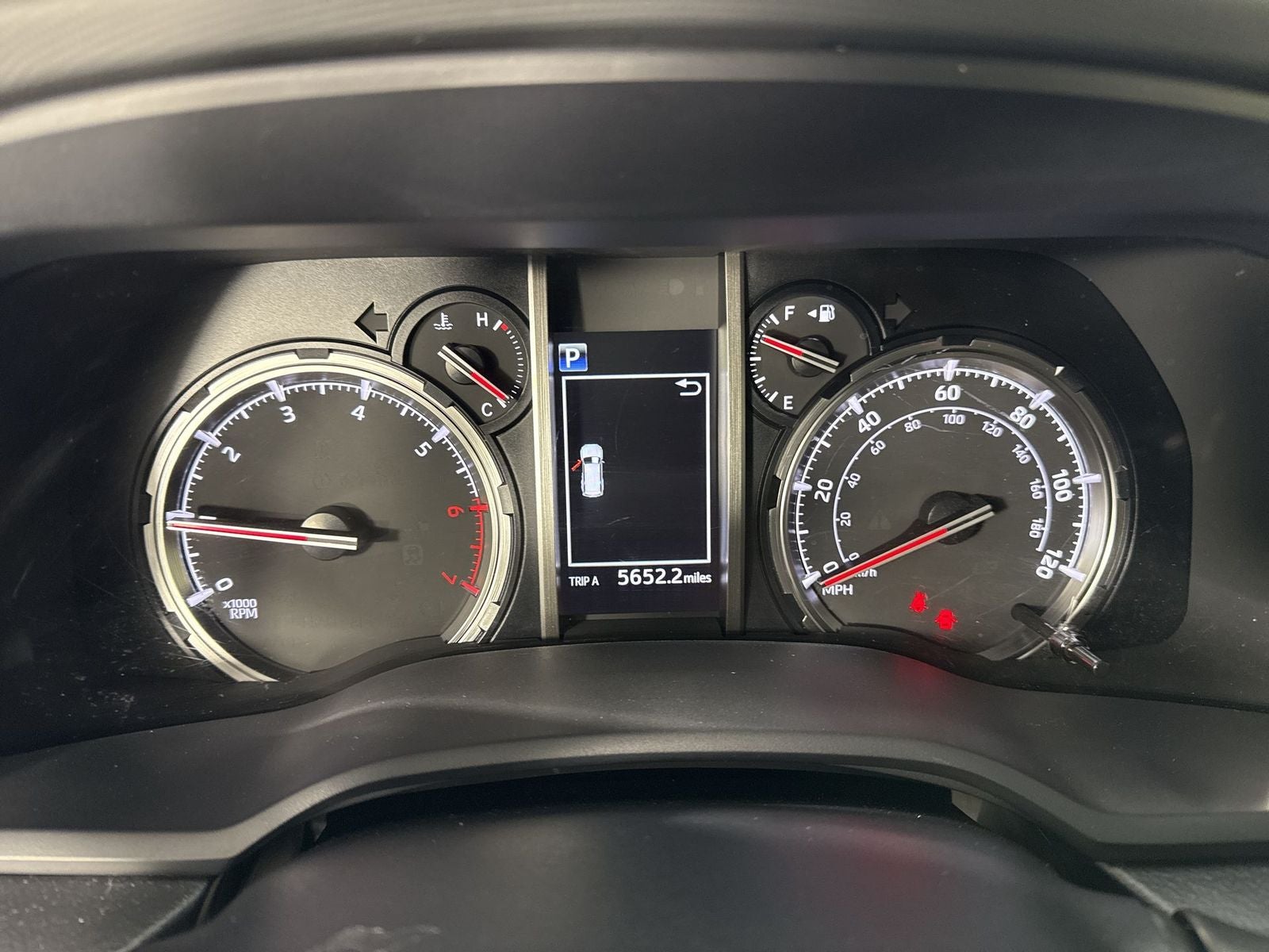 2024 Toyota 4Runner TRD Off-Road