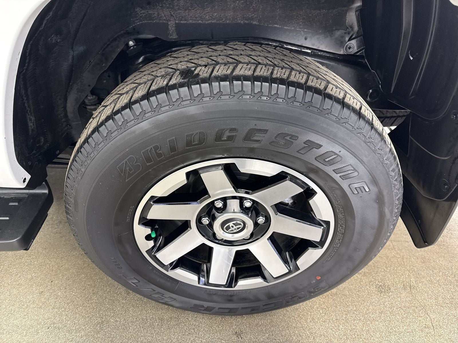 2024 Toyota 4Runner TRD Off-Road