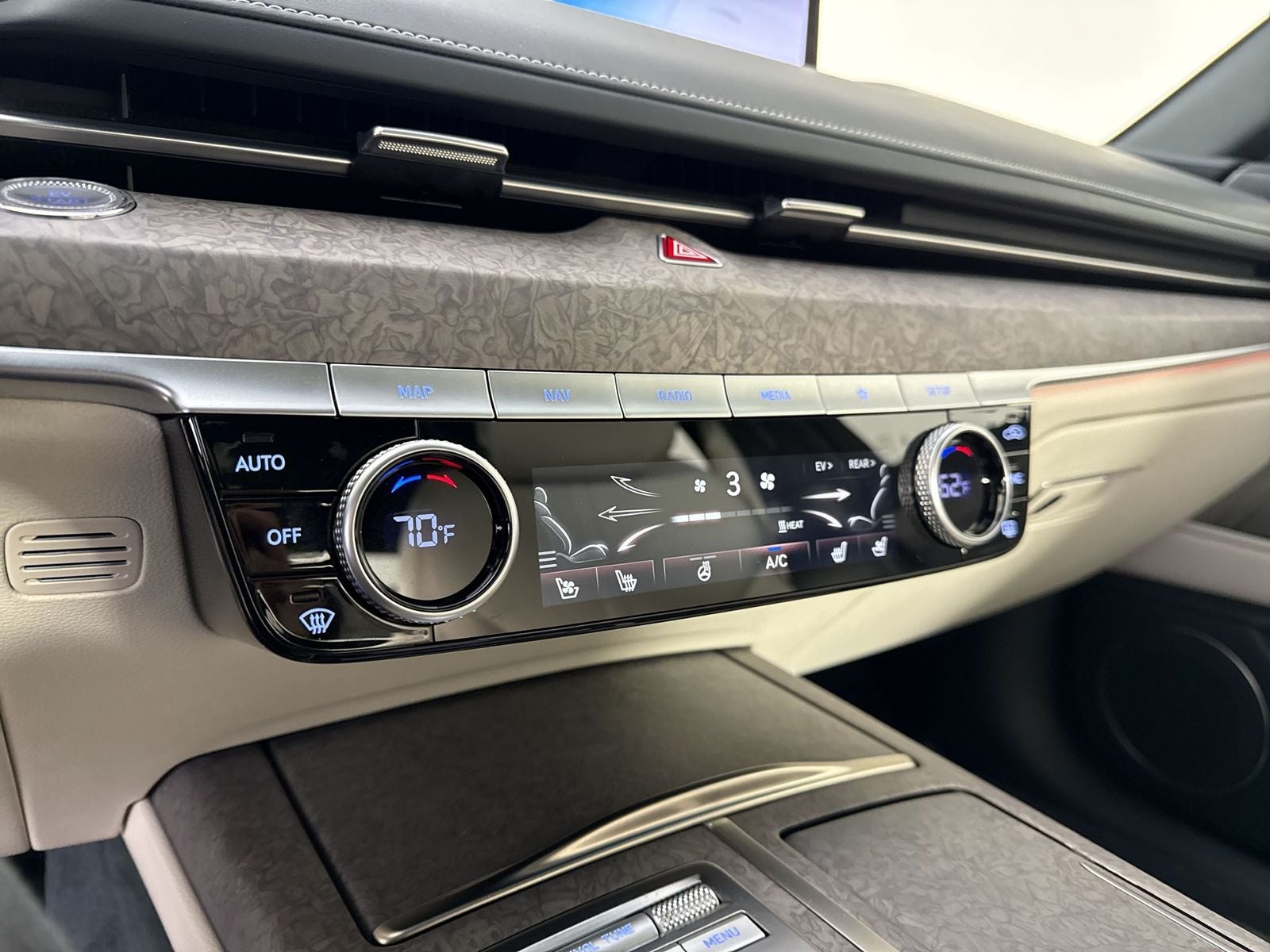 2024 Genesis Electrified G80 Advanced